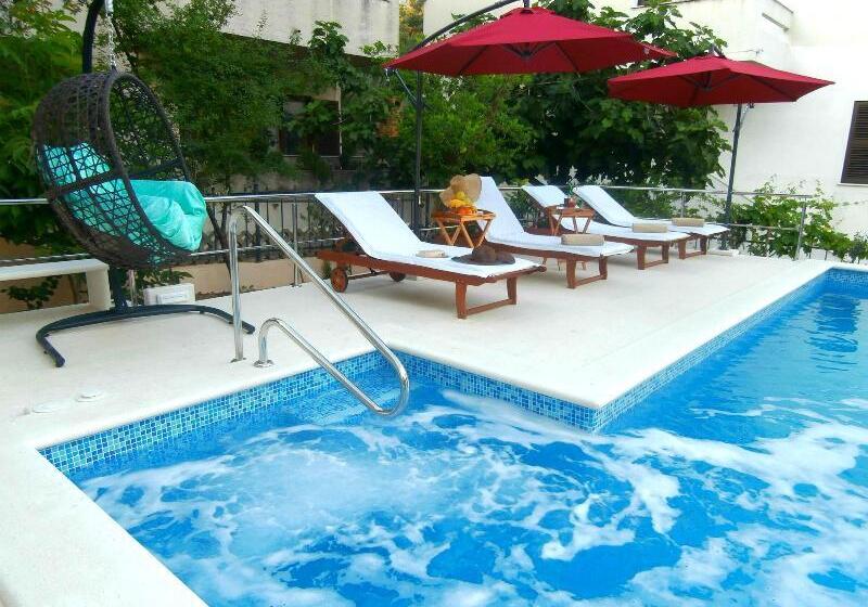 Пансион Apartments Song