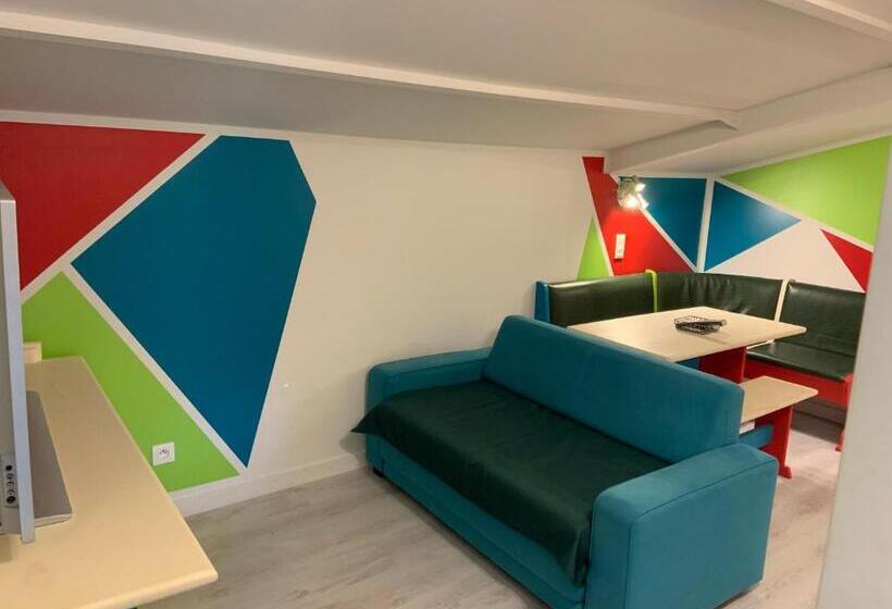 ペンション Domaine Du Serre D Avene