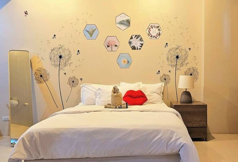 پانسیون Prs At One Palm Tree Villa Near Airport