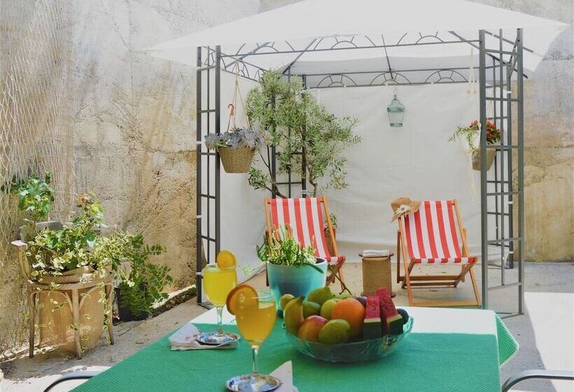 بنسيون Rooms Anna