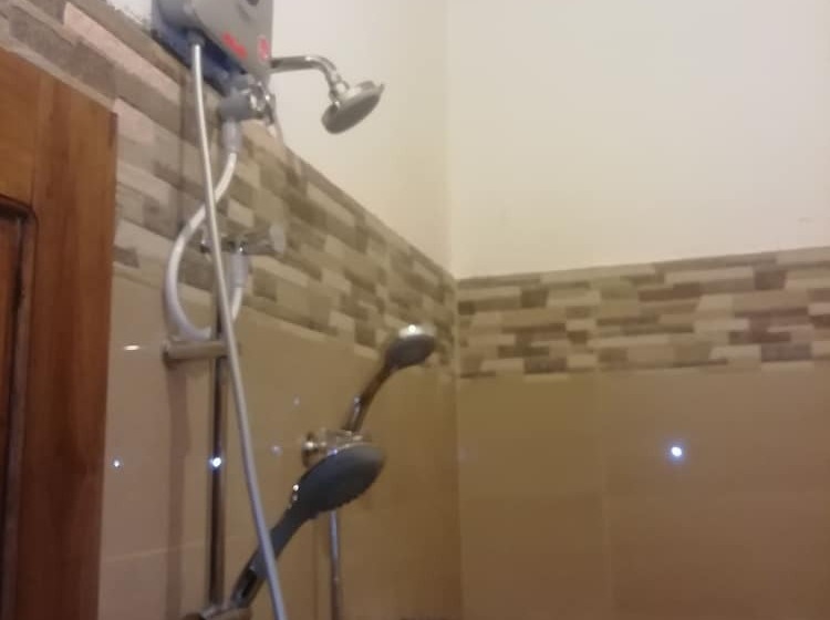 بنسيون Surf & Relax Inn Arugambay