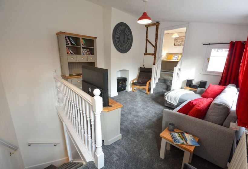 דירת נופש City Center Quiet Hidden Gem