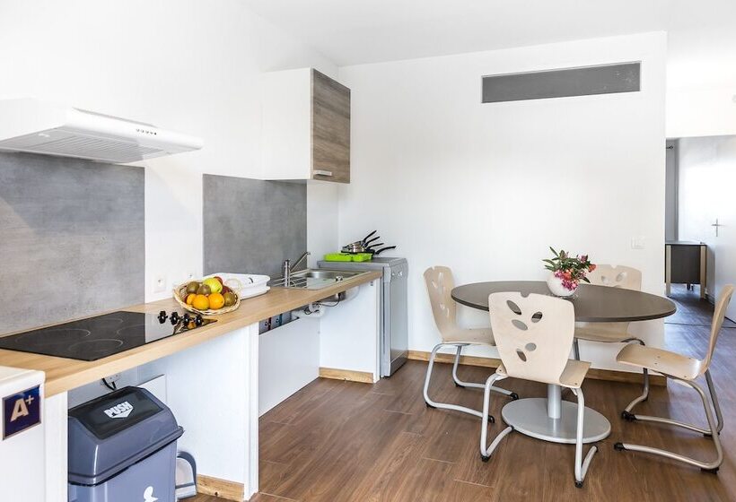 אתר נופש Les Girelles   Vacances Ulvf