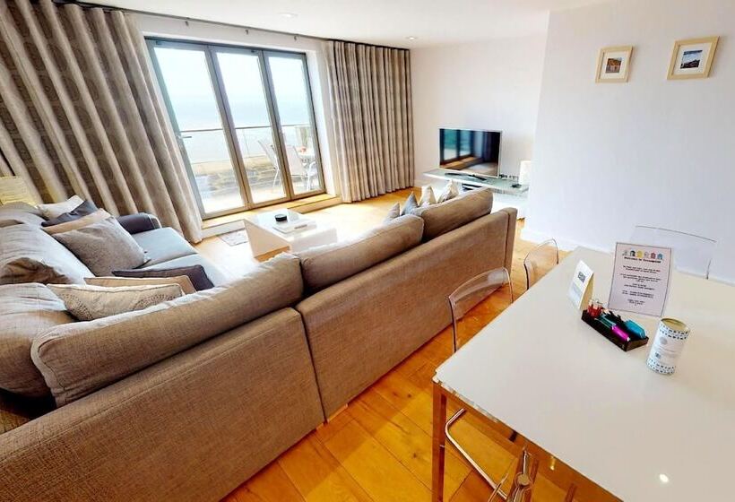 Saunton Point Break 2 Bedrooms