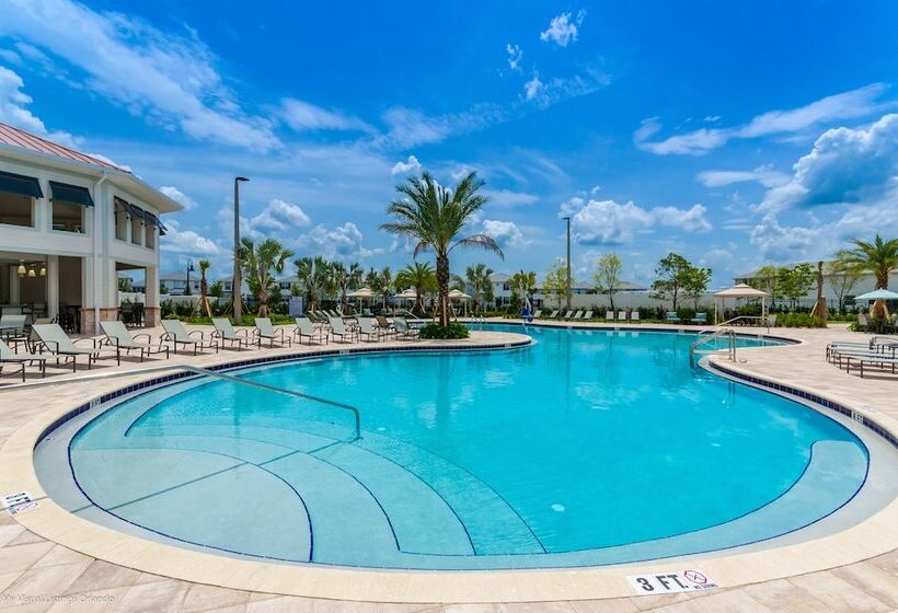 Stunning Lakeview Townhome W/ Private Pool!