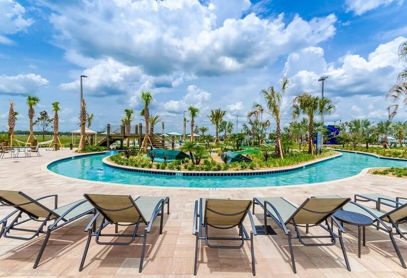 Stunning Lakeview Townhome W/ Private Pool!