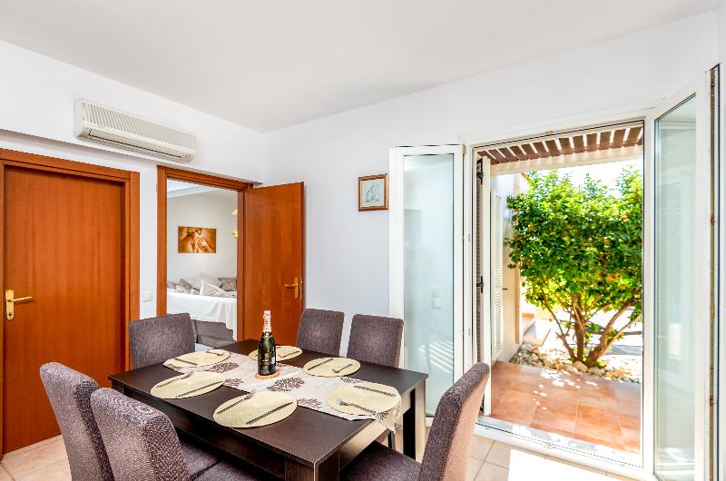 Afrodite Classico Villa