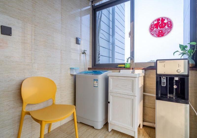 Отель Greentree Inn Jiangsu Wuxi Nanchang Walking Street Tongyang Road Business