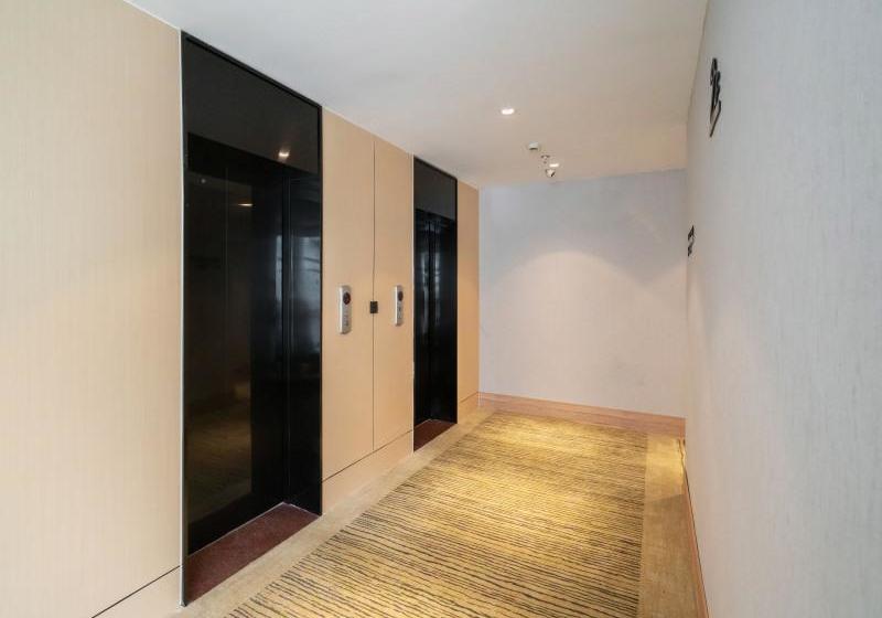 Отель Greentree Inn Jiangsu Wuxi Nanchang Walking Street Tongyang Road Business