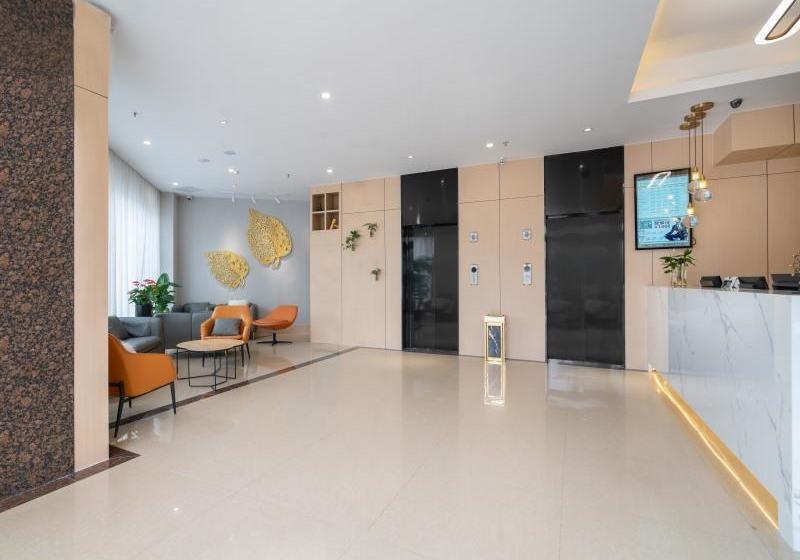 Отель Greentree Inn Jiangsu Wuxi Nanchang Walking Street Tongyang Road Business