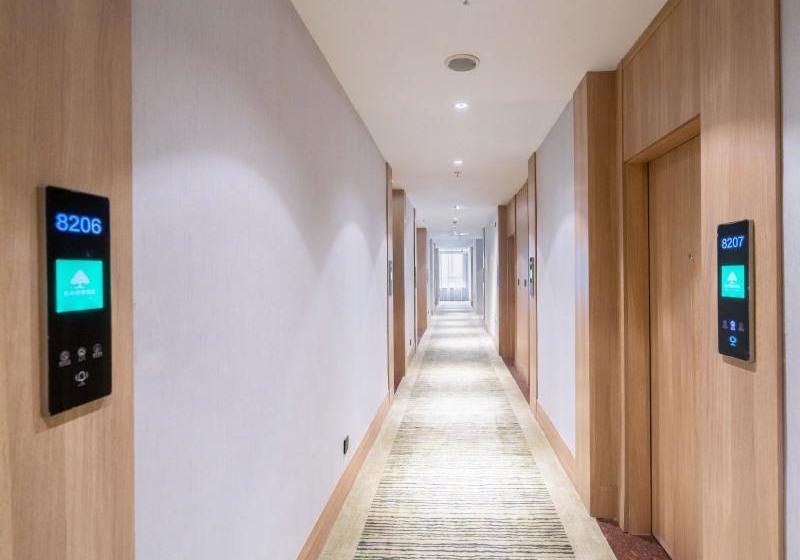 Отель Greentree Inn Jiangsu Wuxi Nanchang Walking Street Tongyang Road Business