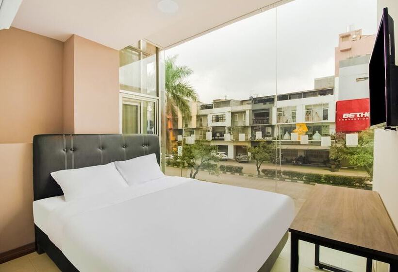 בית מלון כפרי Capital O Sentra Paskal