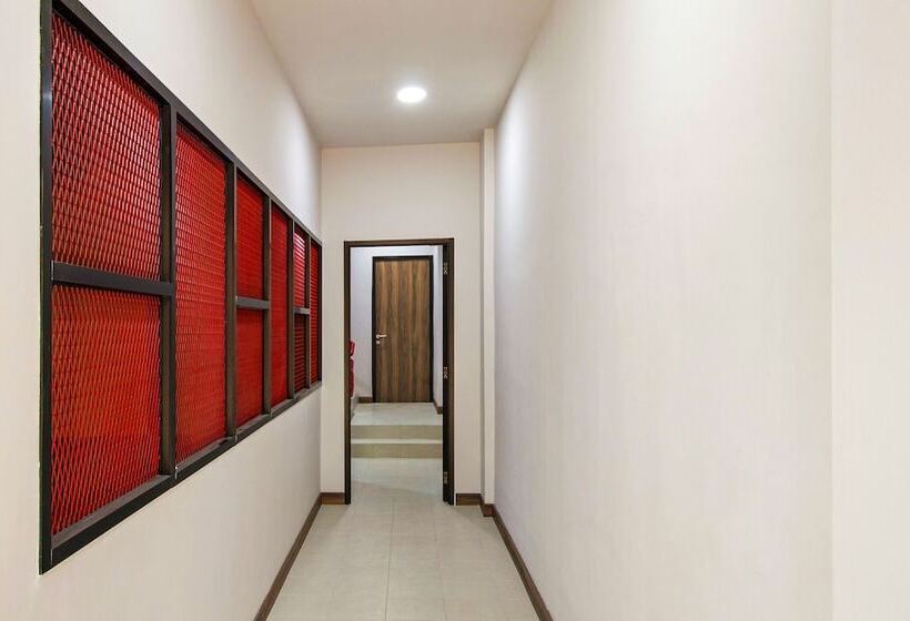 בית מלון כפרי Capital O Sentra Paskal