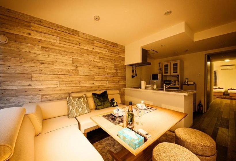 הוסטל Casa De La Familia