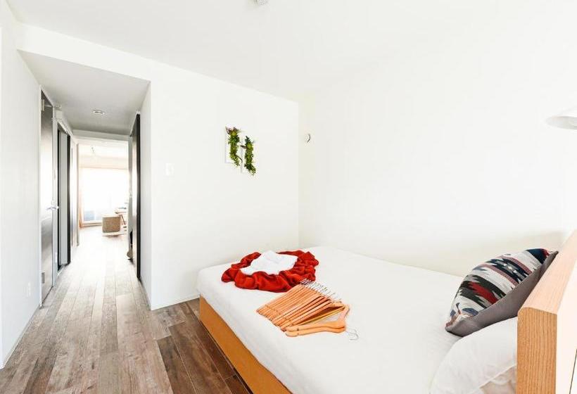 הוסטל Casa De La Familia