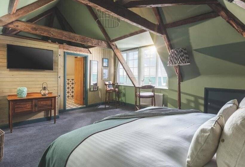 فندق صغير Rock Point Inn