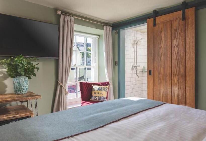 فندق صغير Rock Point Inn