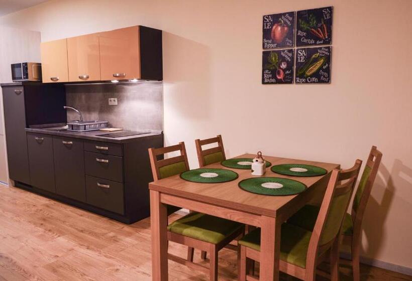 Apartmánový Dom Kriváň