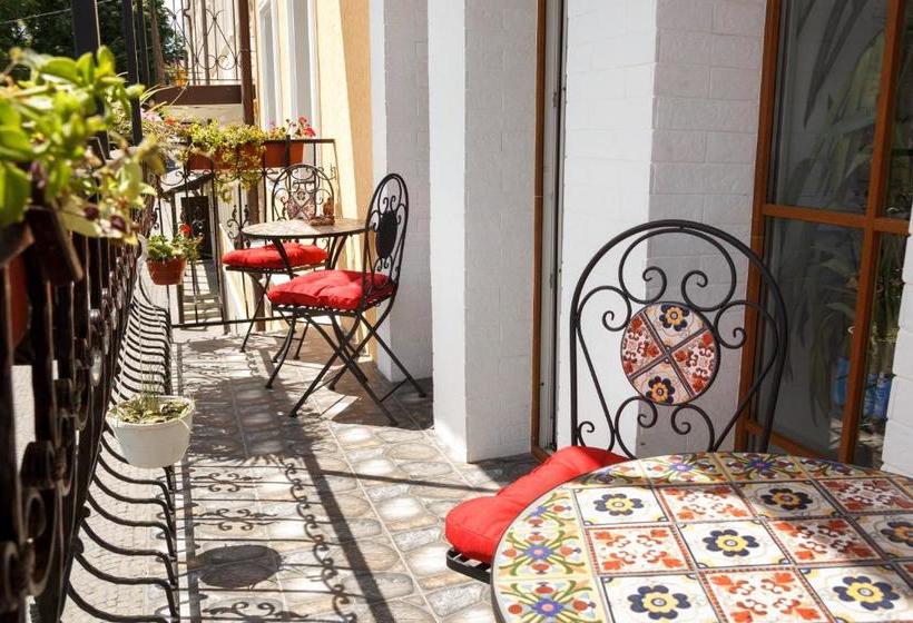 Art House Hostel