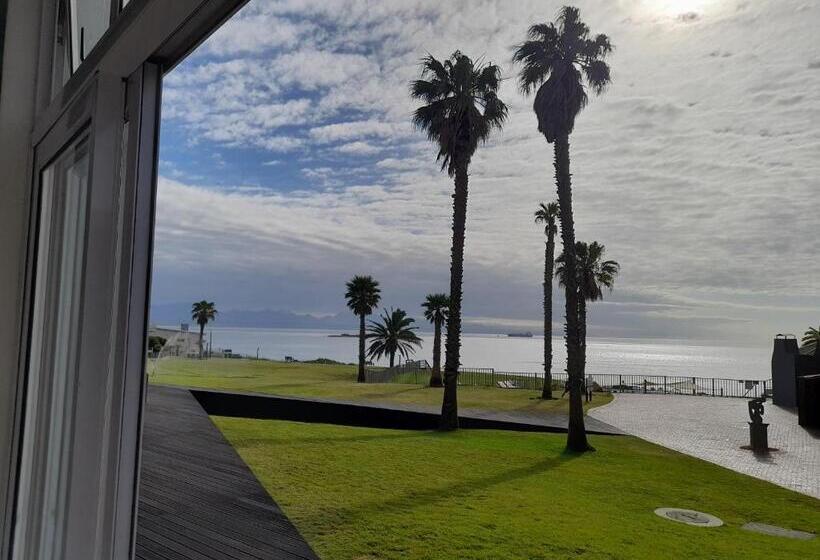 Beach Club Self Catering Apartments