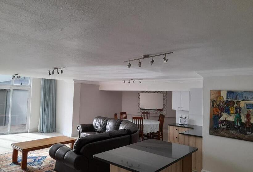 Beach Club Self Catering Apartments