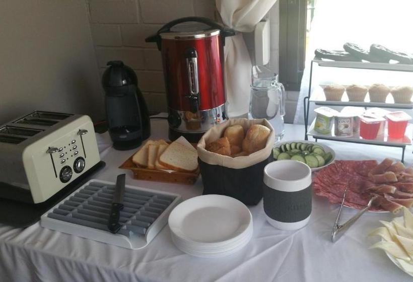 تختخواب و صبحانه Boutique Algarrobo