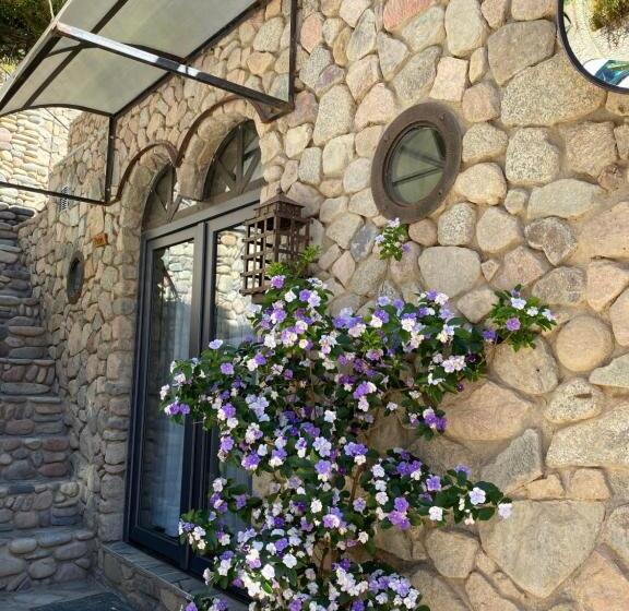 مبيت وإفطار Cabañas Caballieri