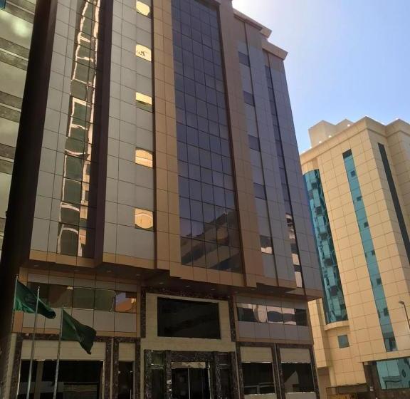 فندق المختارون بلازا