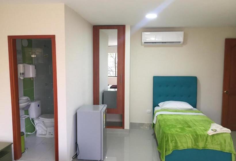 Отель Fundacooedumag Centro