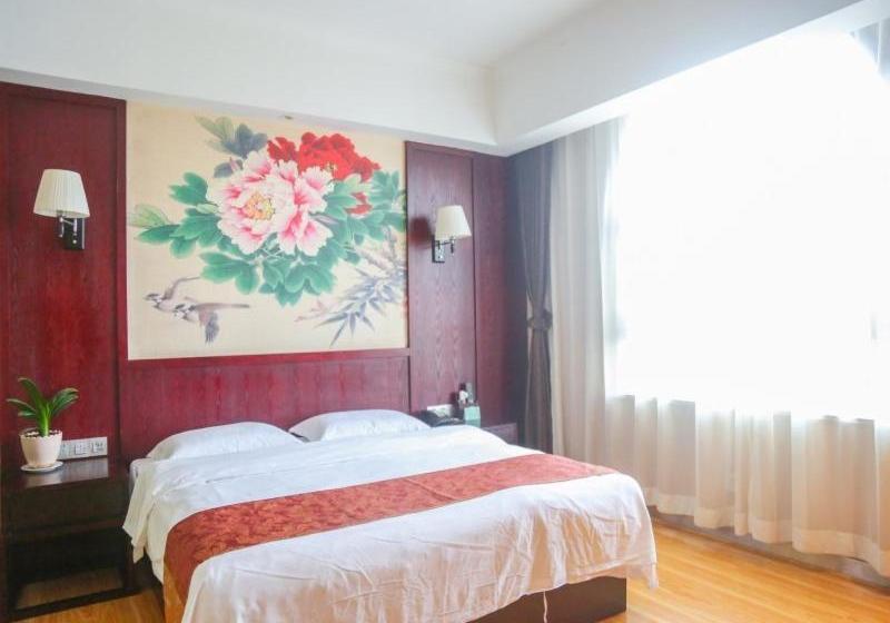 Отель Greentree Alliance Chaohu City Guishan Road