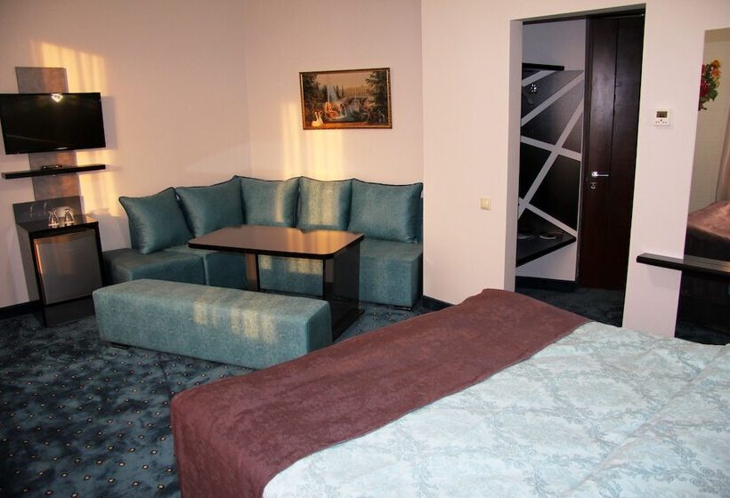 Nice Hotel Yerevan