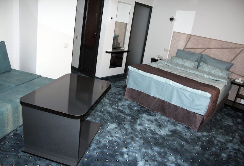 Nice Hotel Yerevan