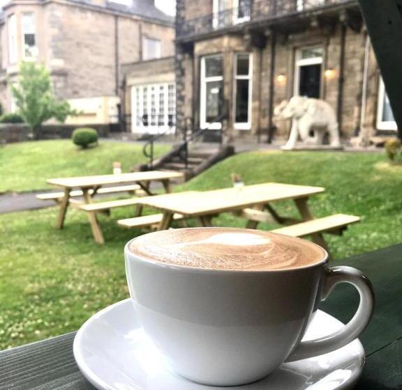 호텔 No6 West Coates