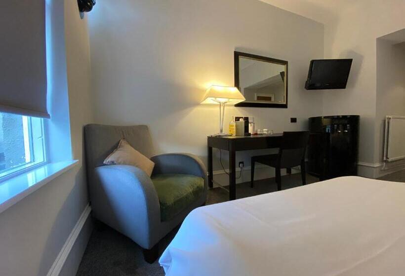 호텔 No6 West Coates