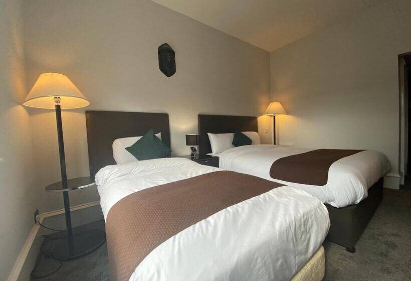 호텔 No6 West Coates