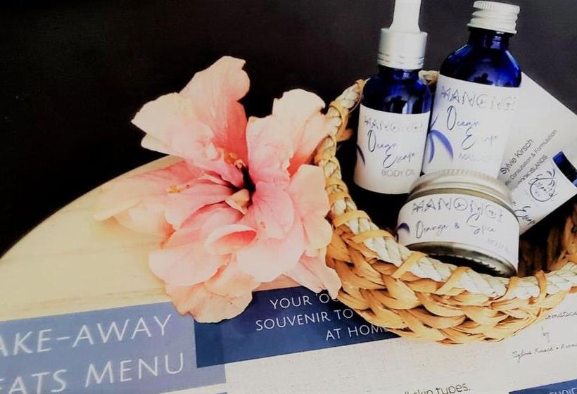 هتل Ocean Escape Resort & Spa