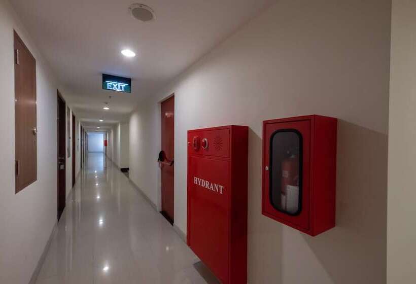 Отель Oyo 2245 Apartment Grand Kamala Lagoon