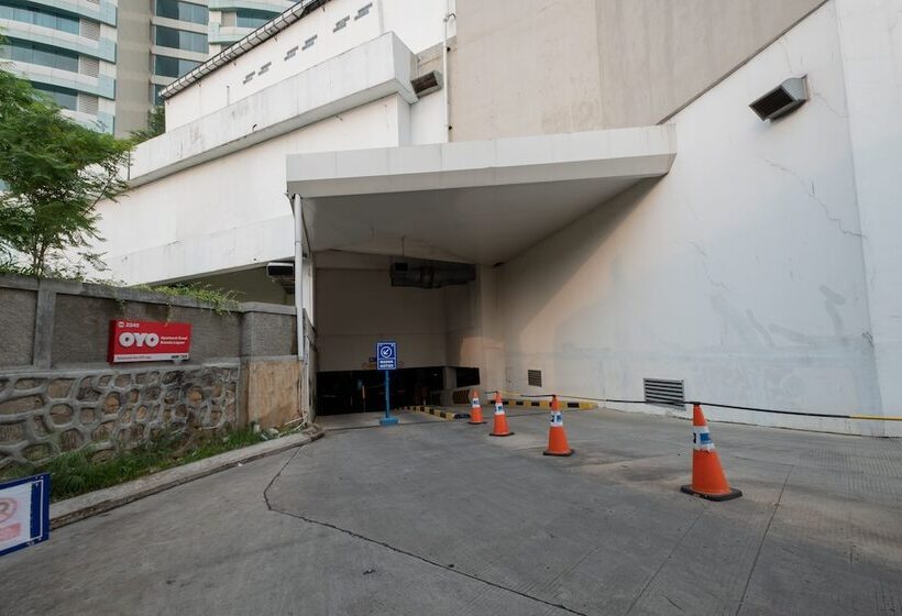 Отель Oyo 2245 Apartment Grand Kamala Lagoon