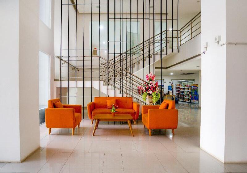 Отель Oyo 2942 Apartement River View Jababeka