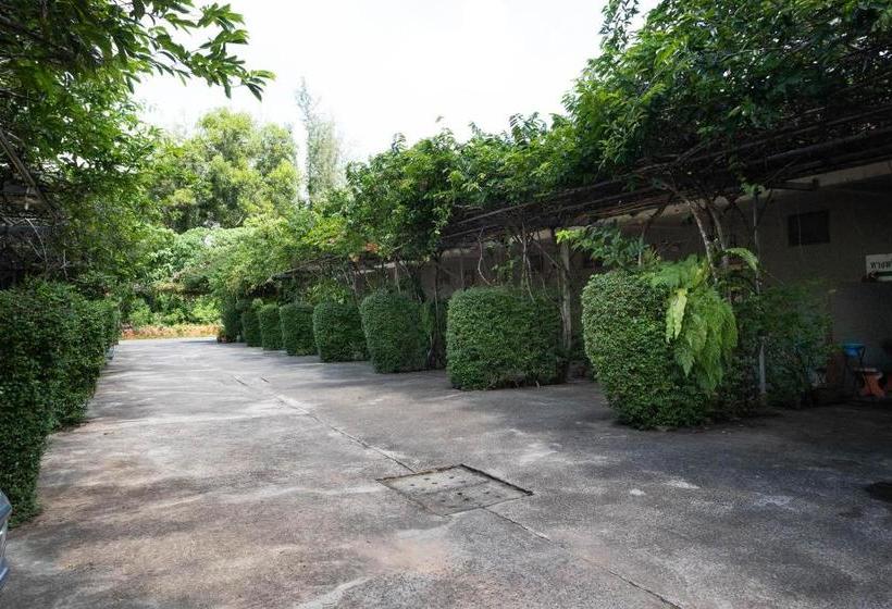 هتل Oyo 896 Shermar Garden Resort