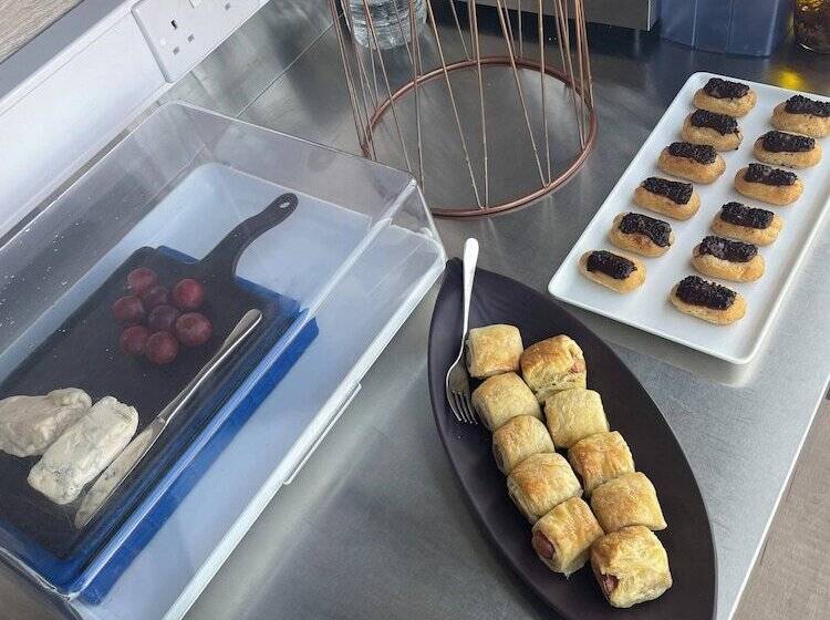 هتل Pjazza Merkanti Boutique Living