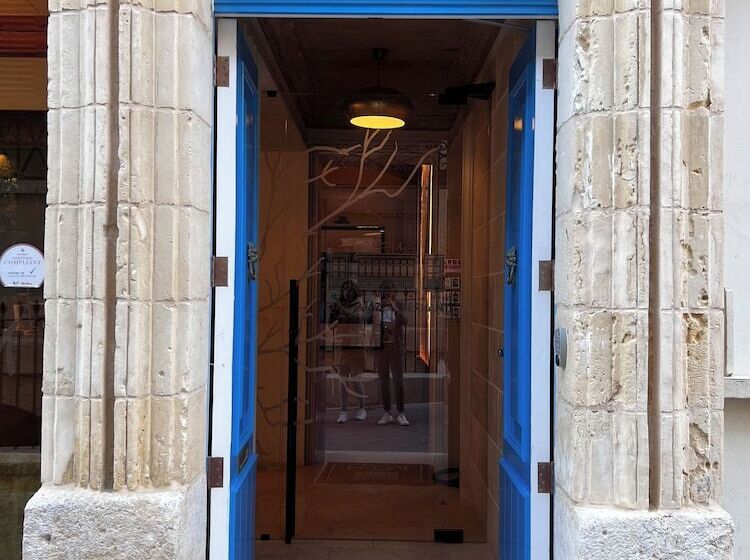 هتل Pjazza Merkanti Boutique Living