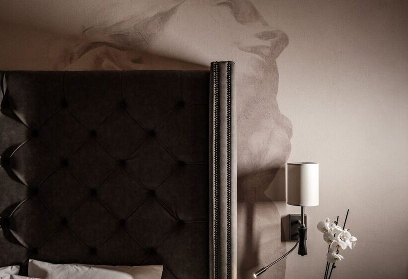 هتل Pjazza Merkanti Boutique Living