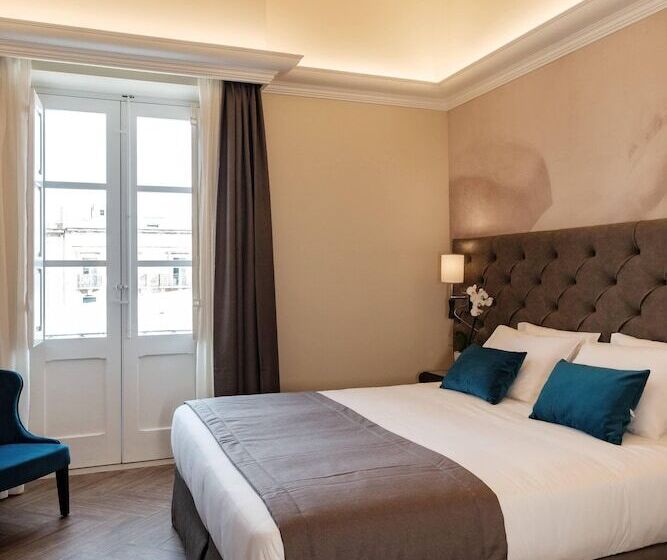 هتل Pjazza Merkanti Boutique Living