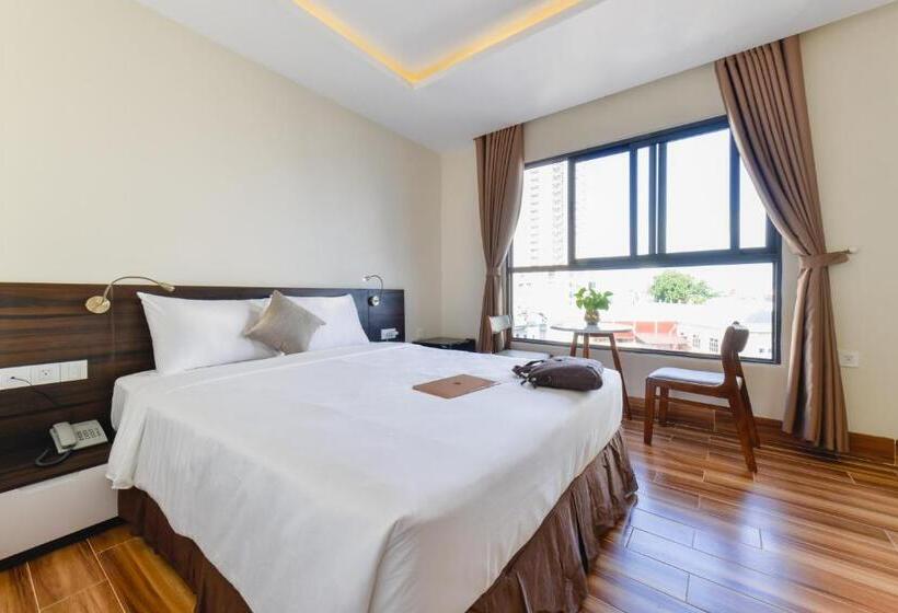 Yen Vang Hotel & Apartment Nha Trang