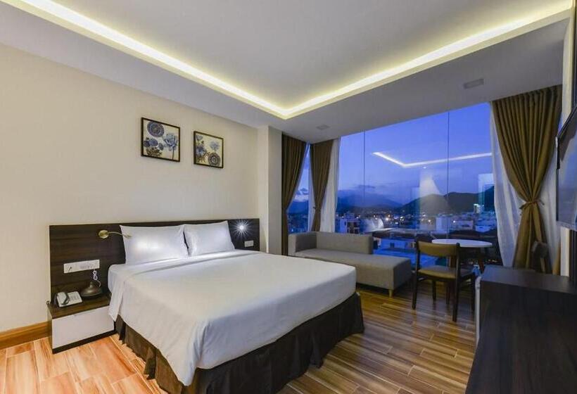 Yen Vang Hotel & Apartment Nha Trang