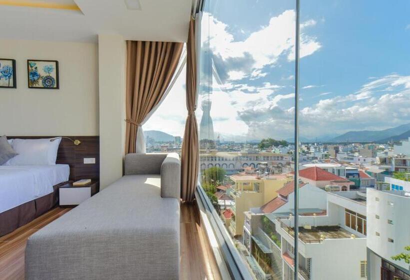 Yen Vang Hotel & Apartment Nha Trang