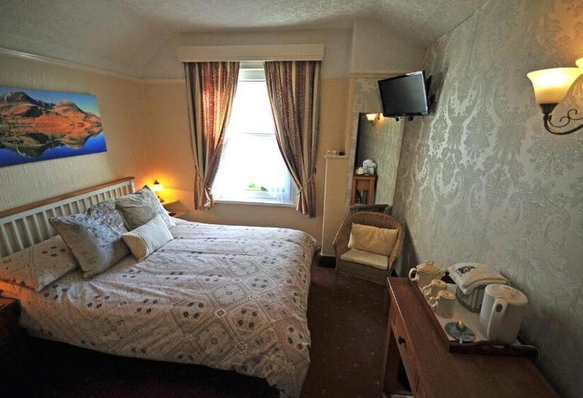 פנסיון Abacourt House