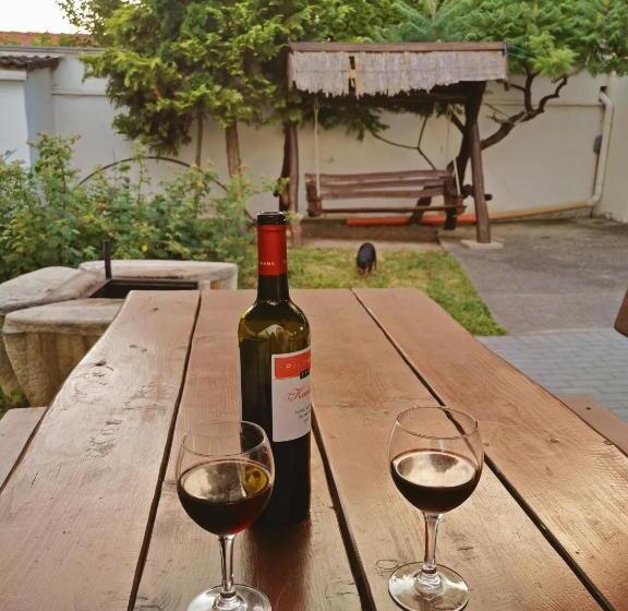 פנסיון Magic Holiday Vendégház