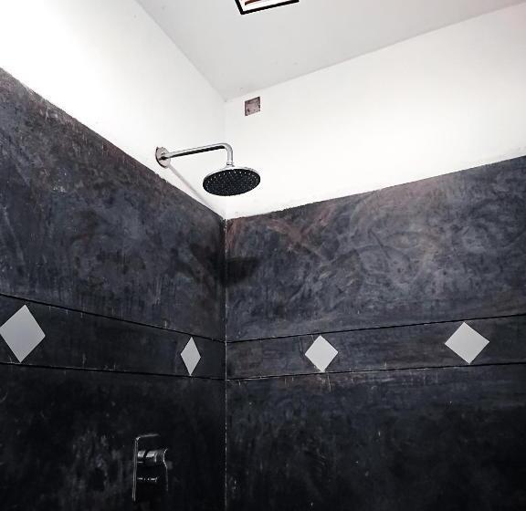 פנסיון Mommy House Unawatuna Nalaka